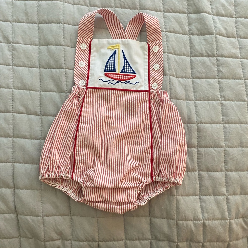 NWOT Little English 3 m. bubble